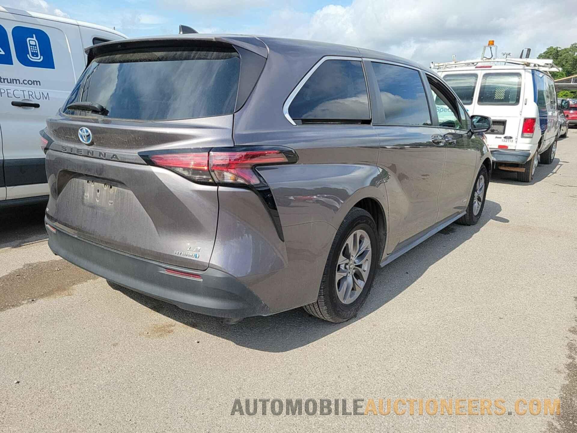 5TDKSKFC1MS016324 TOYOTA SIENNA 2021