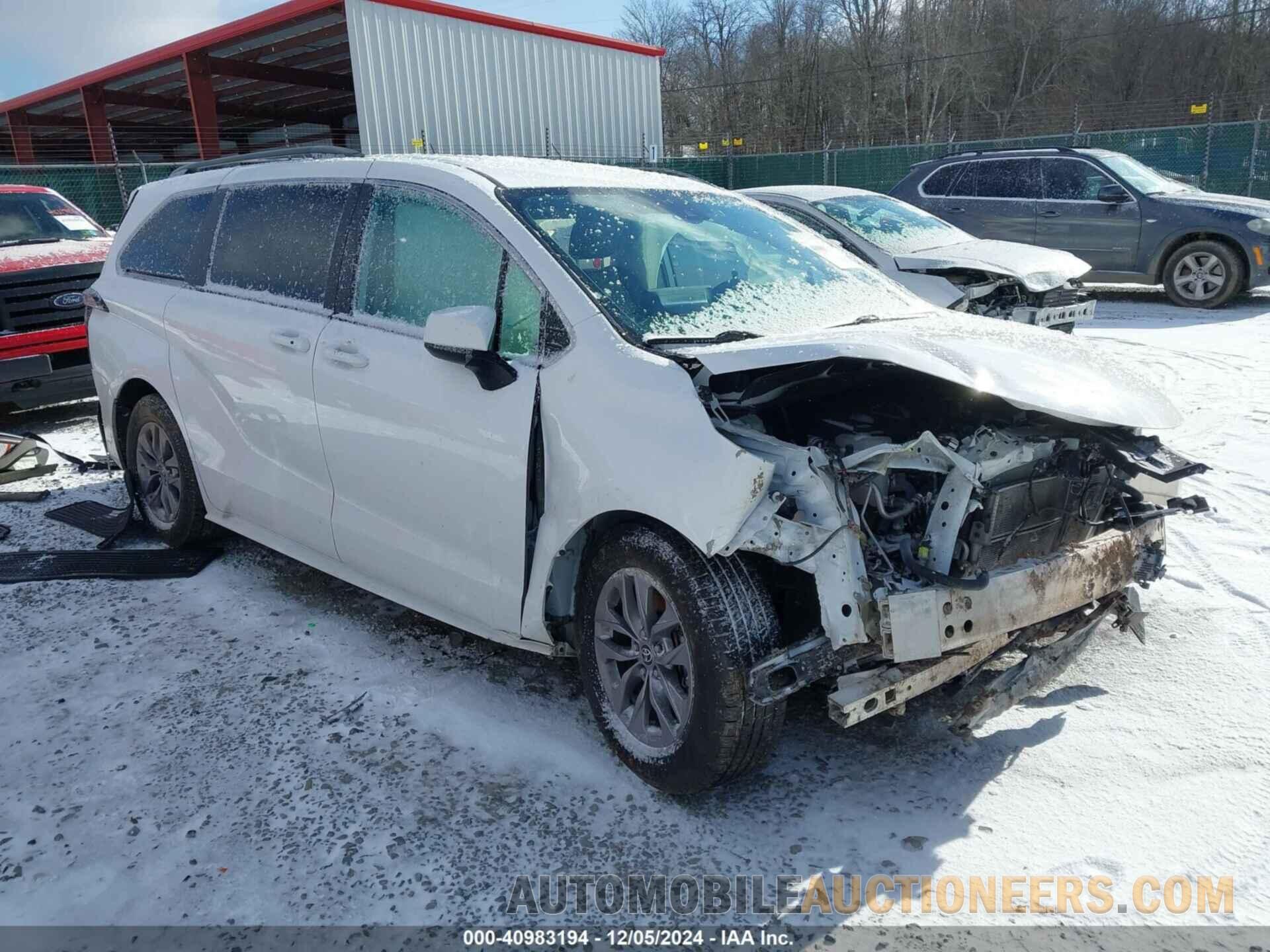 5TDKSKFC1NS040740 TOYOTA SIENNA 2022