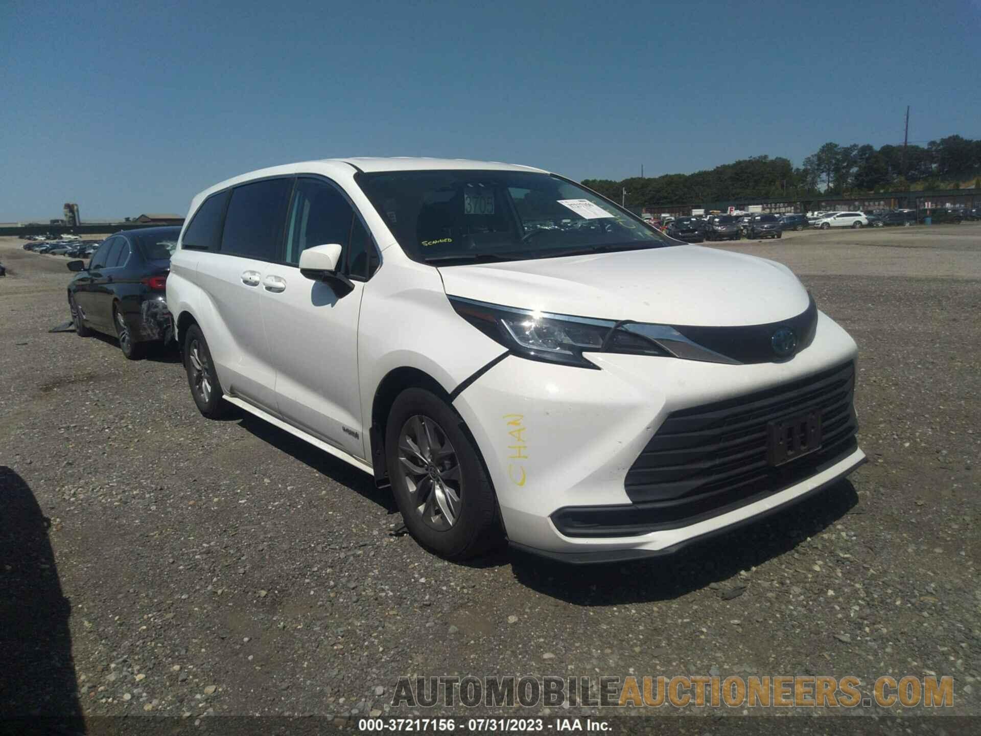 5TDKSKFC3MS016454 TOYOTA SIENNA 2021