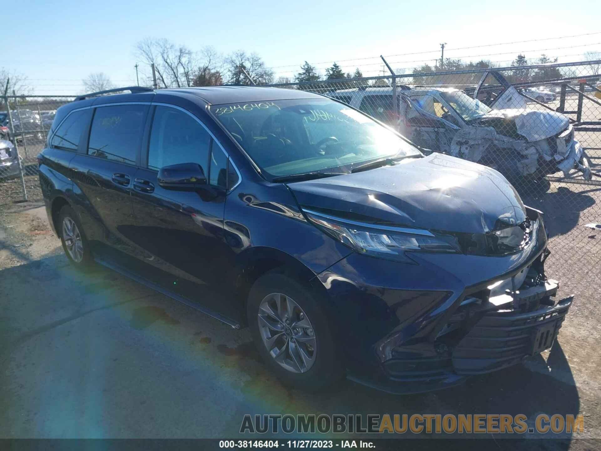 5TDKSKFC4NS049707 TOYOTA SIENNA 2022