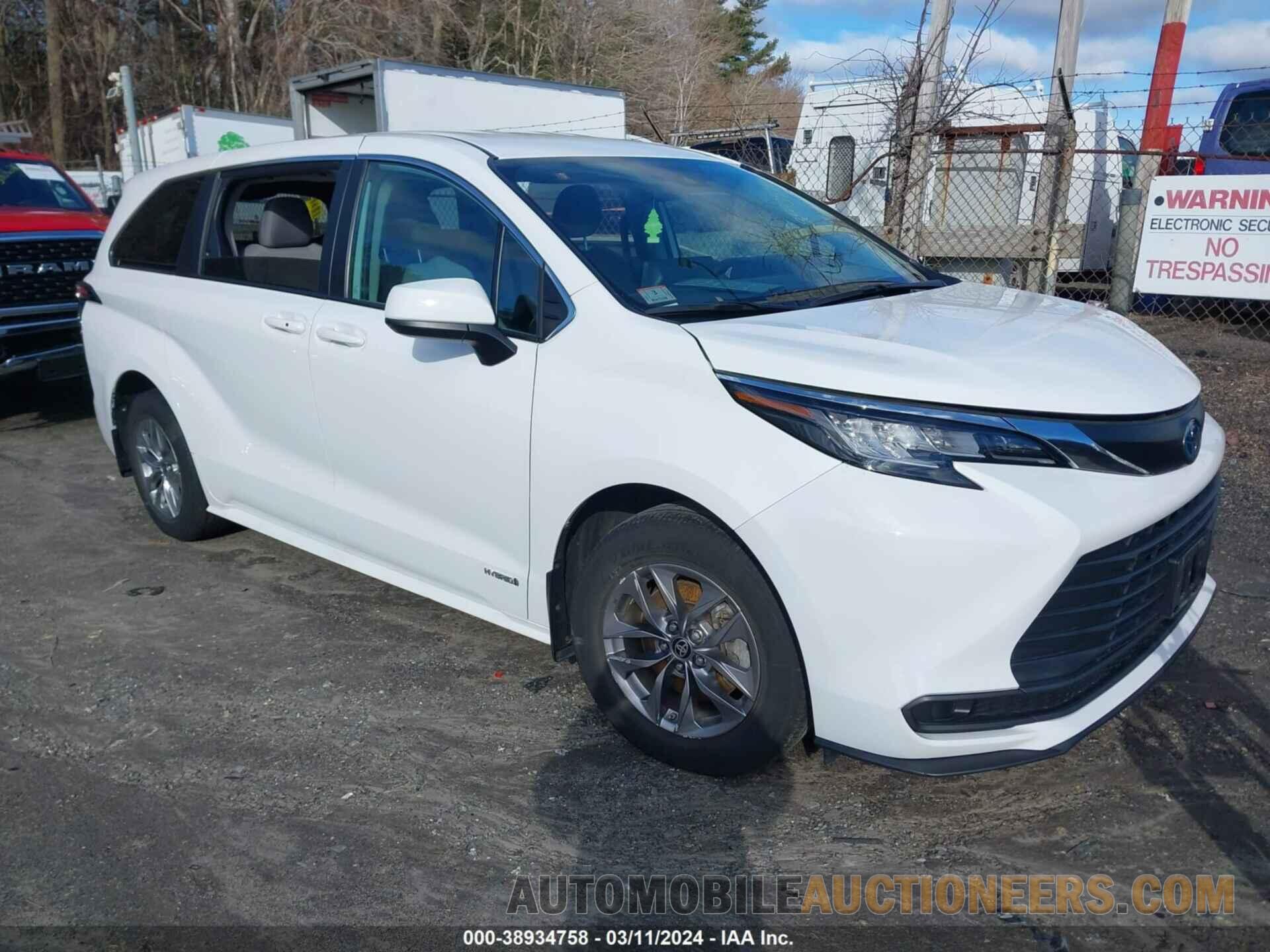 5TDKSKFC6MS019767 TOYOTA SIENNA 2021