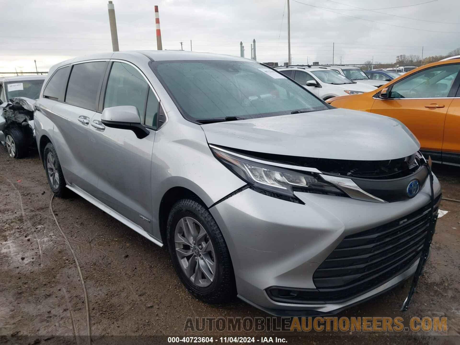 5TDKSKFC7MS021673 TOYOTA SIENNA 2021