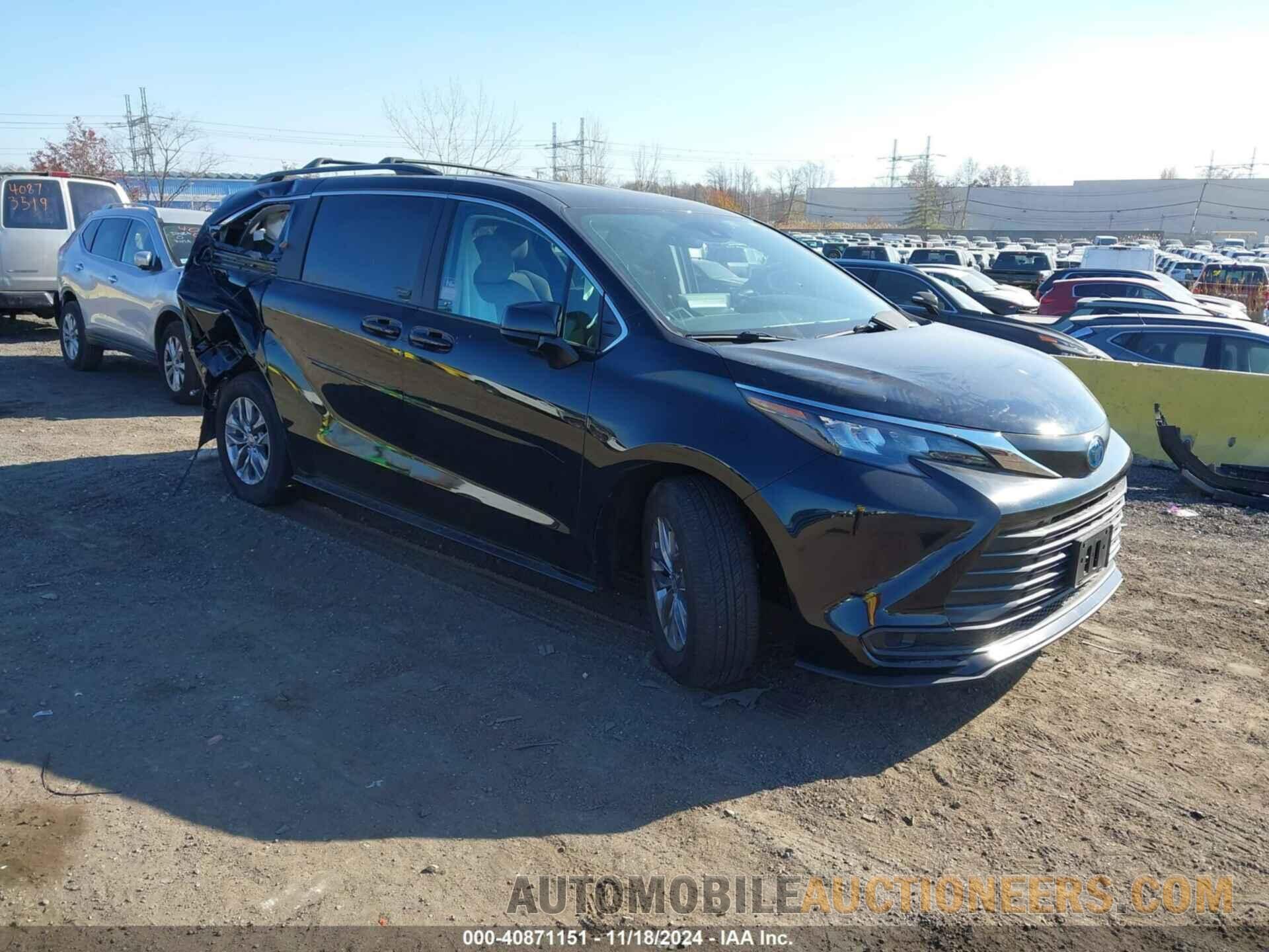 5TDKSKFC7RS143246 TOYOTA SIENNA 2024