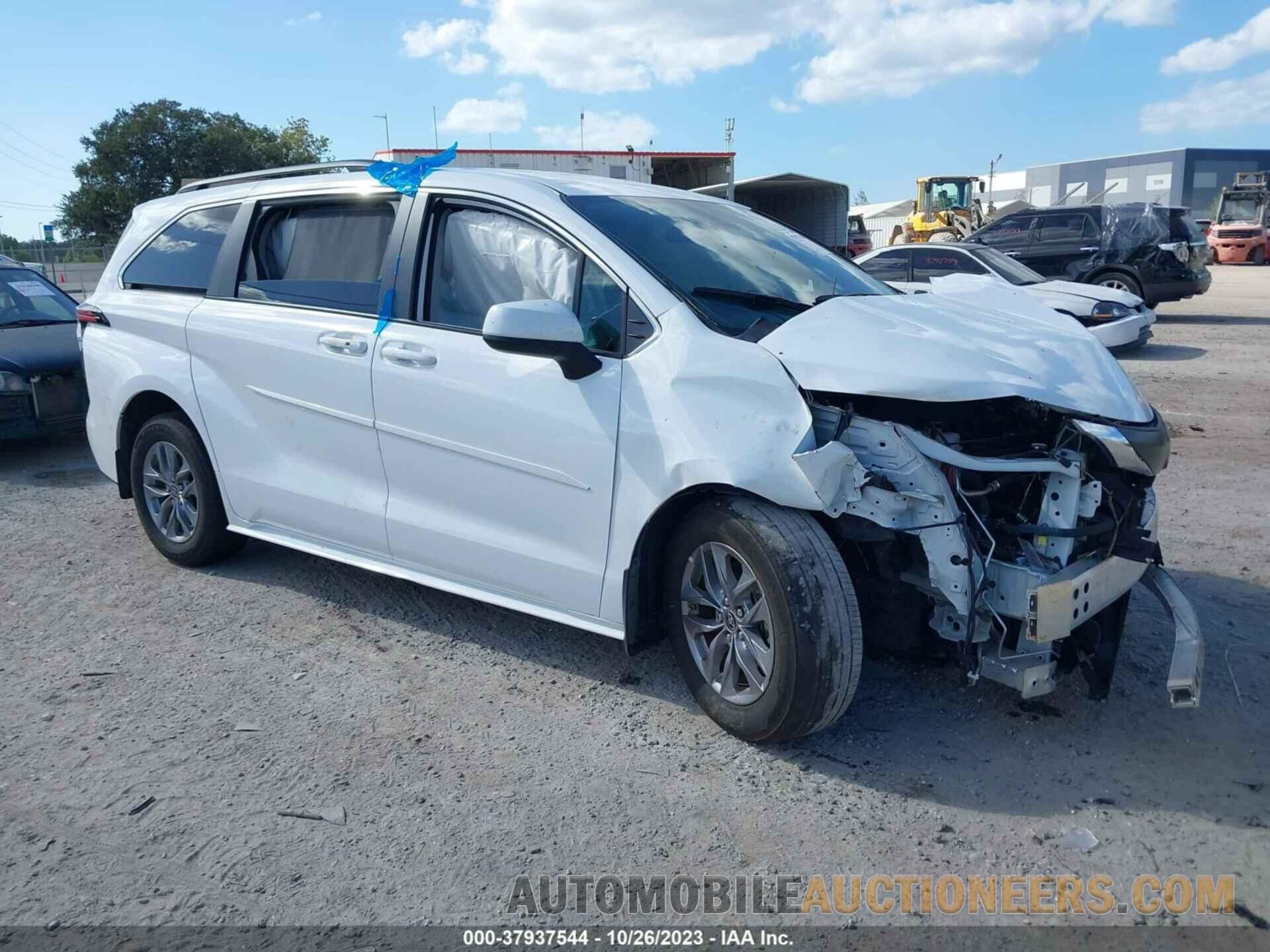 5TDKSKFC9NS070665 TOYOTA SIENNA 2022