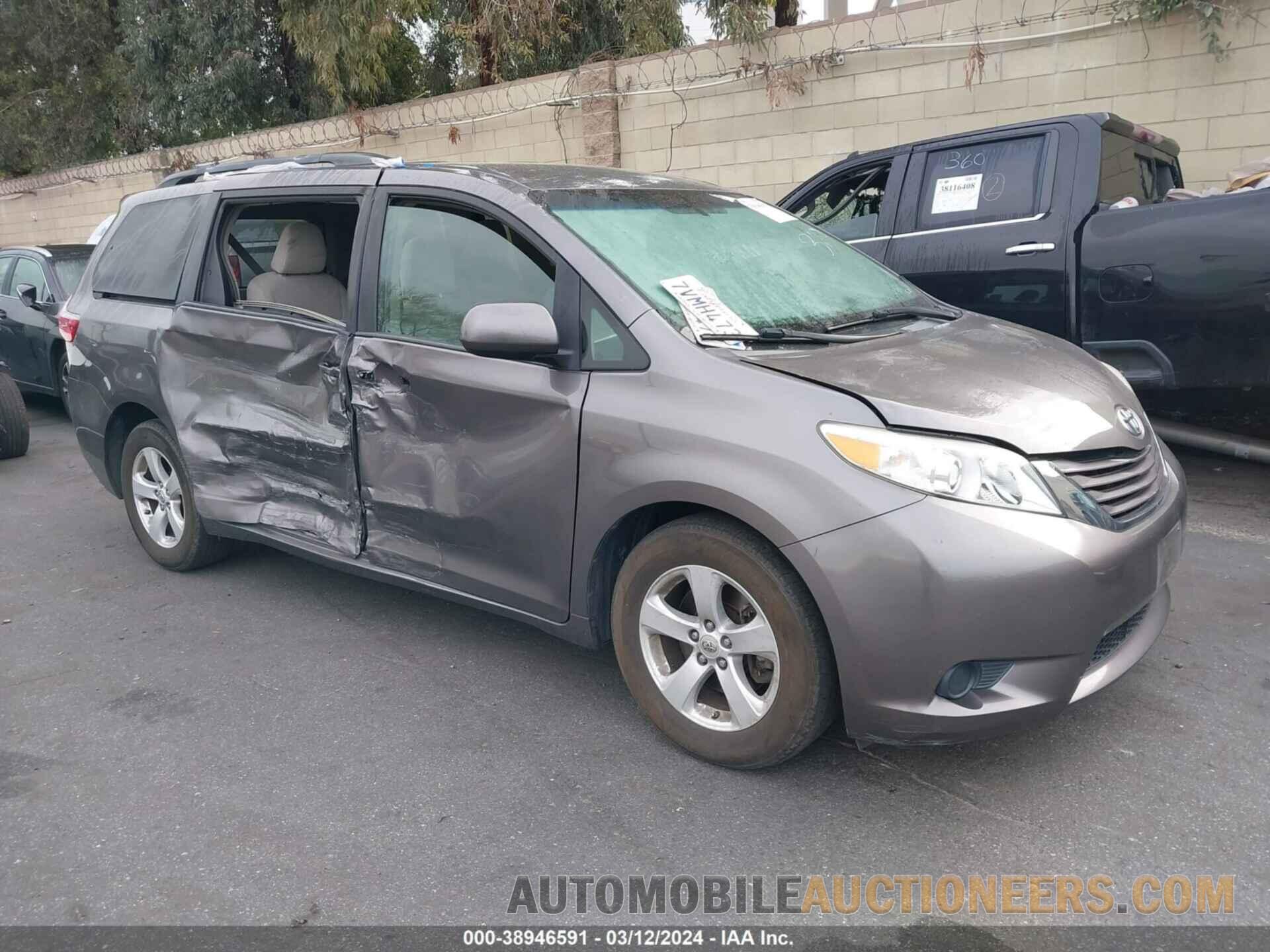 5TDKZ3DC0HS789456 TOYOTA SIENNA 2017