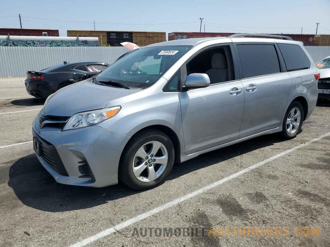 5TDKZ3DC0JS924621 TOYOTA All Models 2018