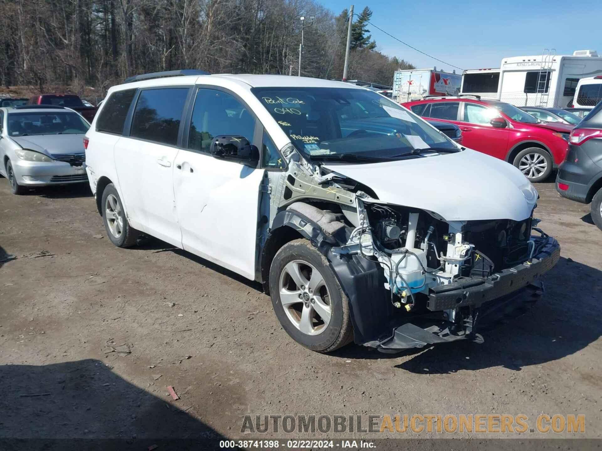 5TDKZ3DC0JS947123 TOYOTA SIENNA 2018