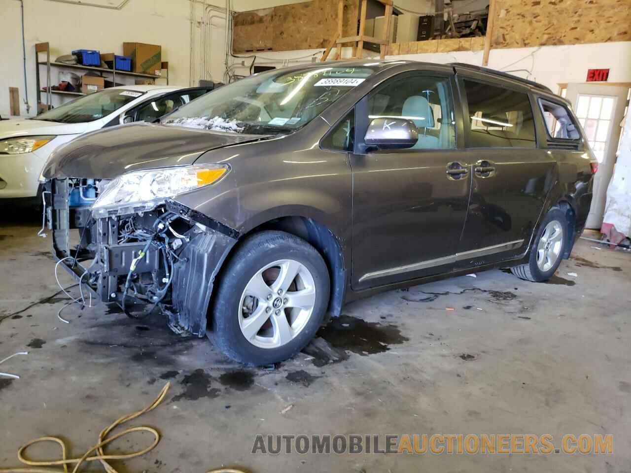 5TDKZ3DC0JS953939 TOYOTA All Models 2018