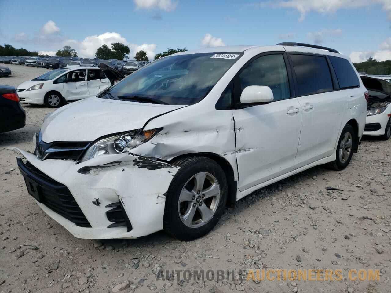 5TDKZ3DC0JS954279 TOYOTA All Models 2018