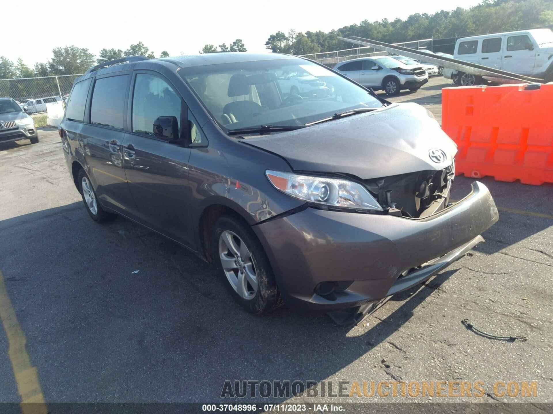 5TDKZ3DC1HS789885 TOYOTA SIENNA 2017