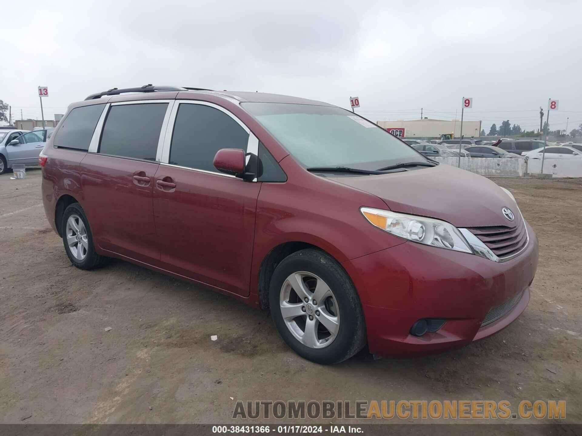 5TDKZ3DC1HS803106 TOYOTA SIENNA 2017