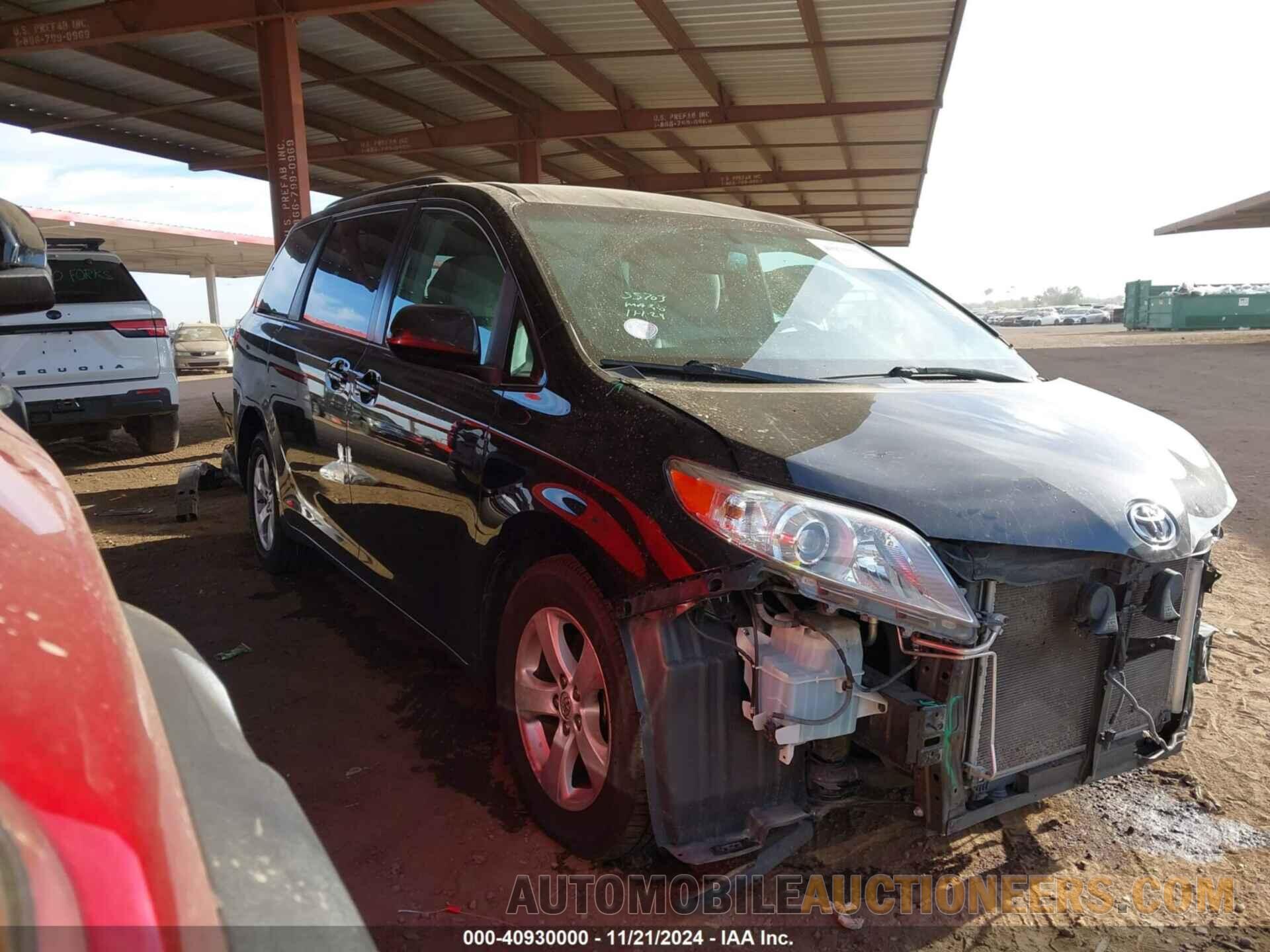 5TDKZ3DC1HS873012 TOYOTA SIENNA 2017