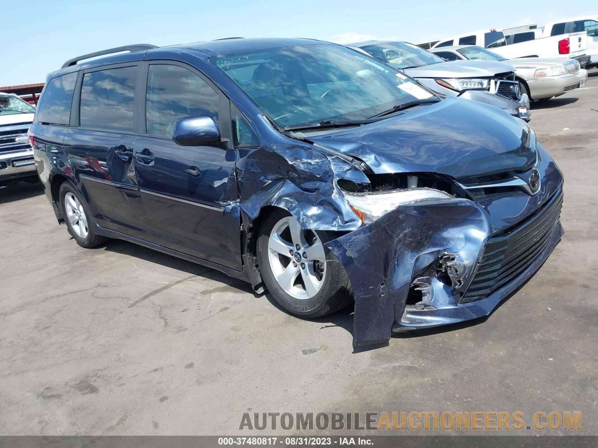 5TDKZ3DC1JS945798 TOYOTA SIENNA 2018