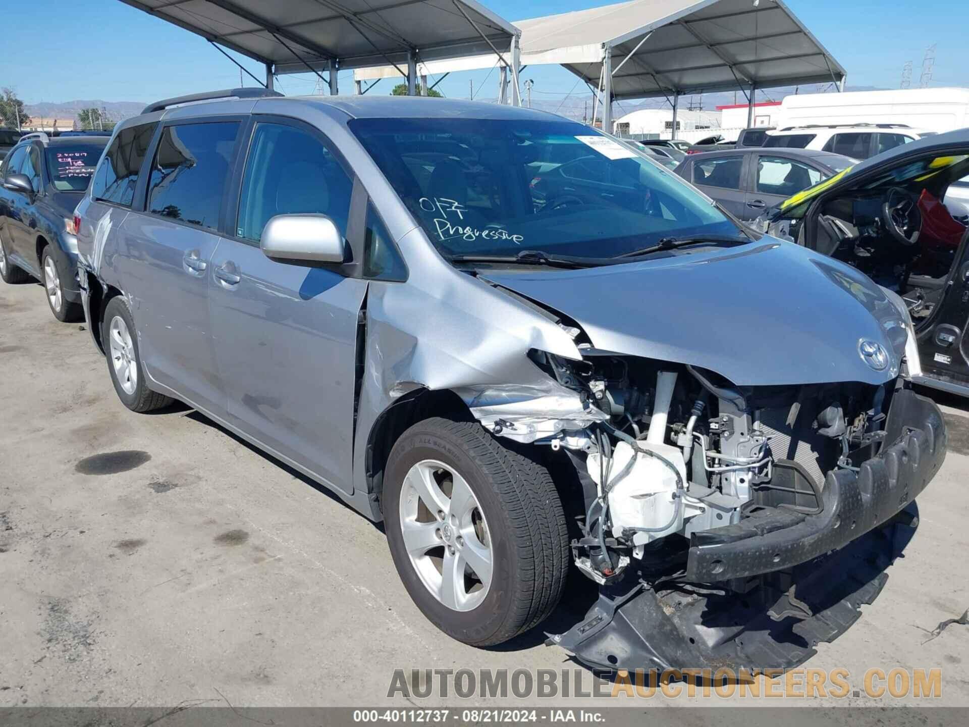 5TDKZ3DC2HS790690 TOYOTA SIENNA 2017