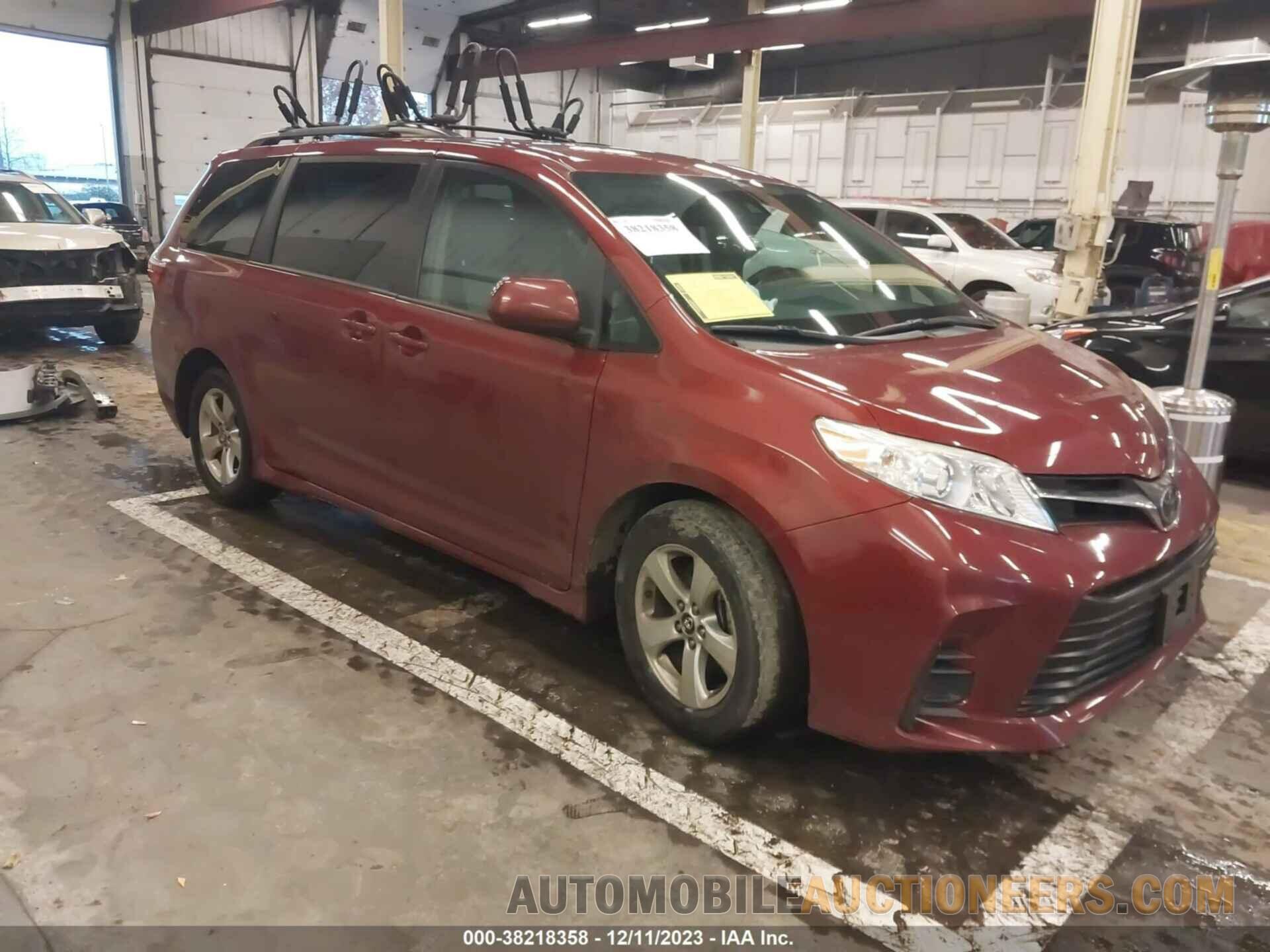 5TDKZ3DC2JS944806 TOYOTA SIENNA 2018