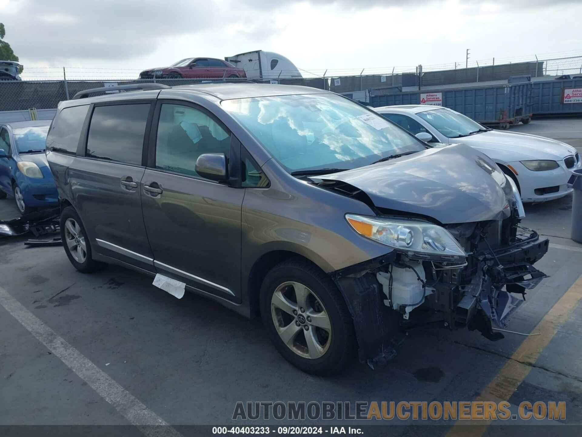 5TDKZ3DC2KS019945 TOYOTA SIENNA 2019