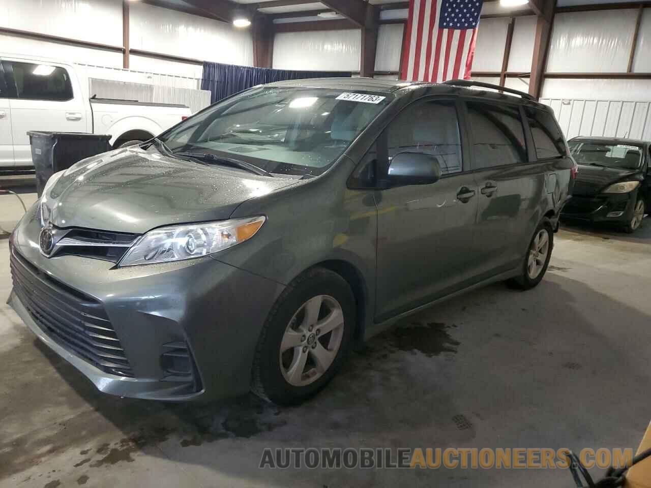 5TDKZ3DC2KS967701 TOYOTA All Models 2019