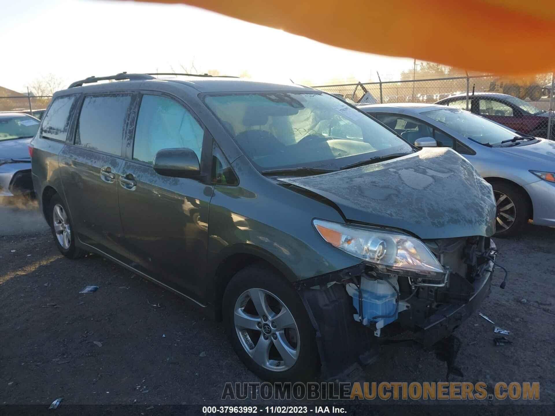 5TDKZ3DC2KS975992 TOYOTA SIENNA 2019