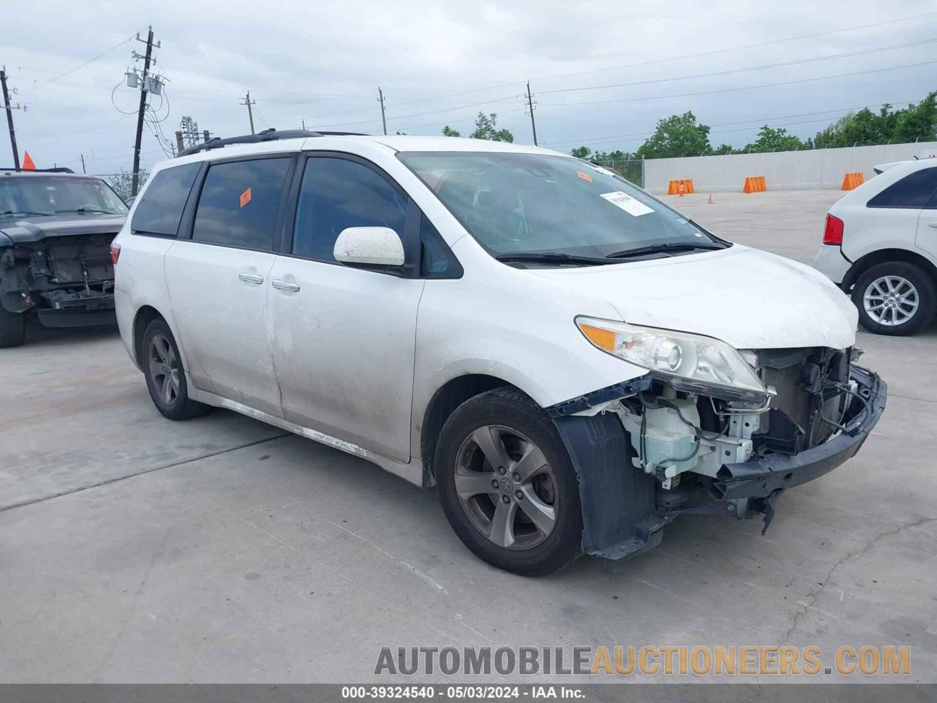 5TDKZ3DC2KS983879 TOYOTA SIENNA 2019