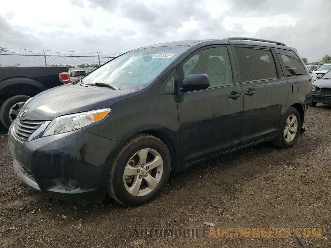 5TDKZ3DC3HS881189 TOYOTA All Models 2017