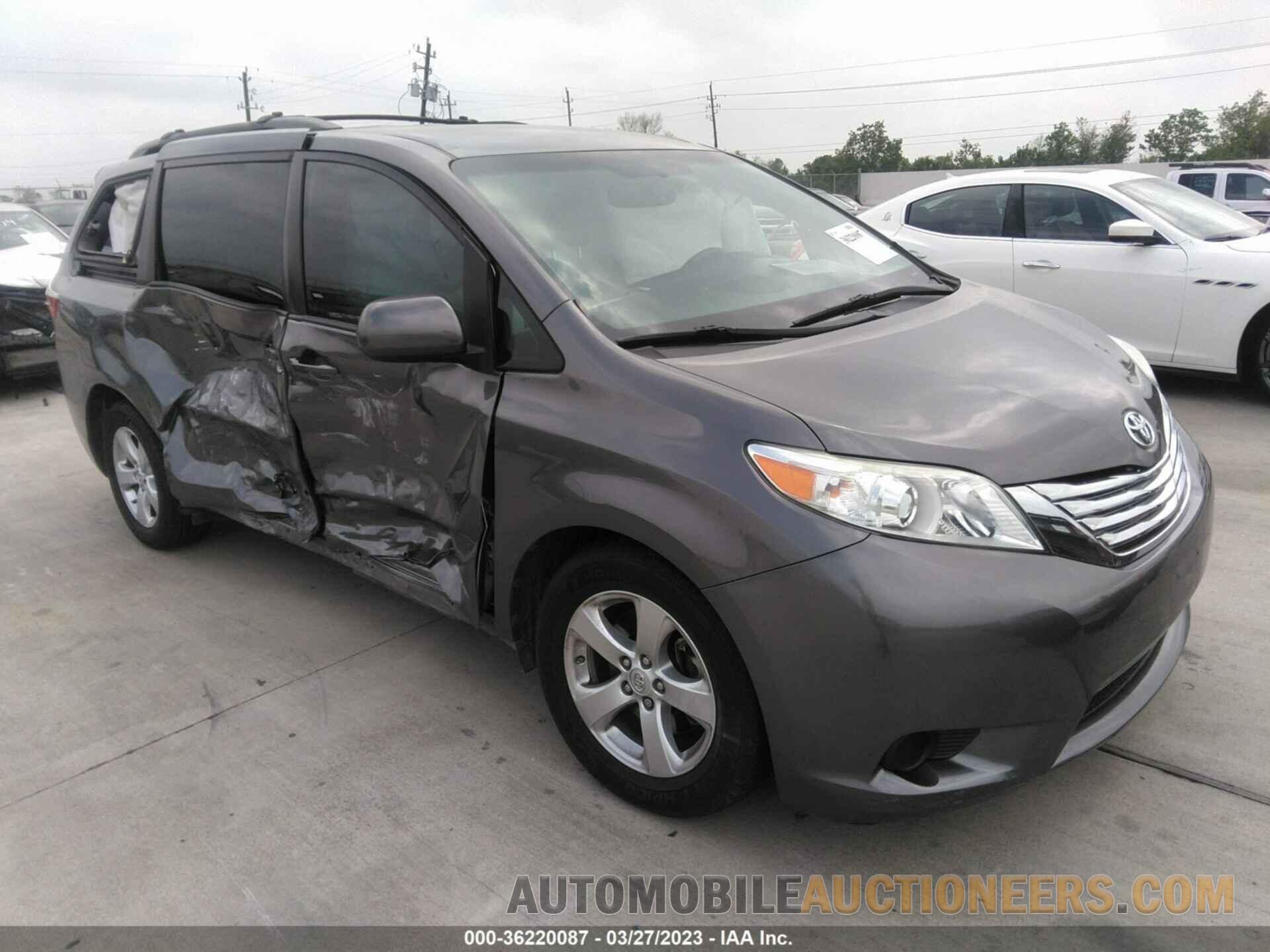 5TDKZ3DC3HS899367 TOYOTA SIENNA 2017