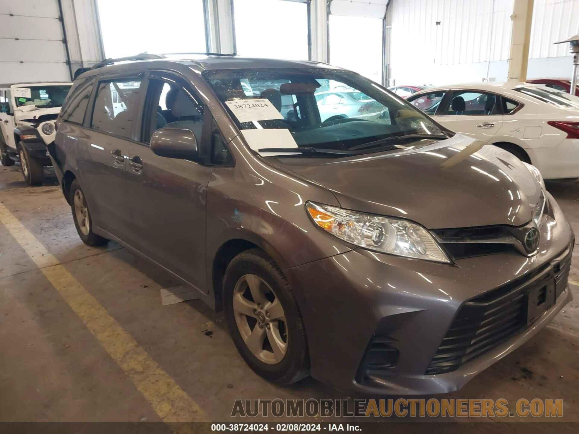 5TDKZ3DC3KS008002 TOYOTA SIENNA 2019