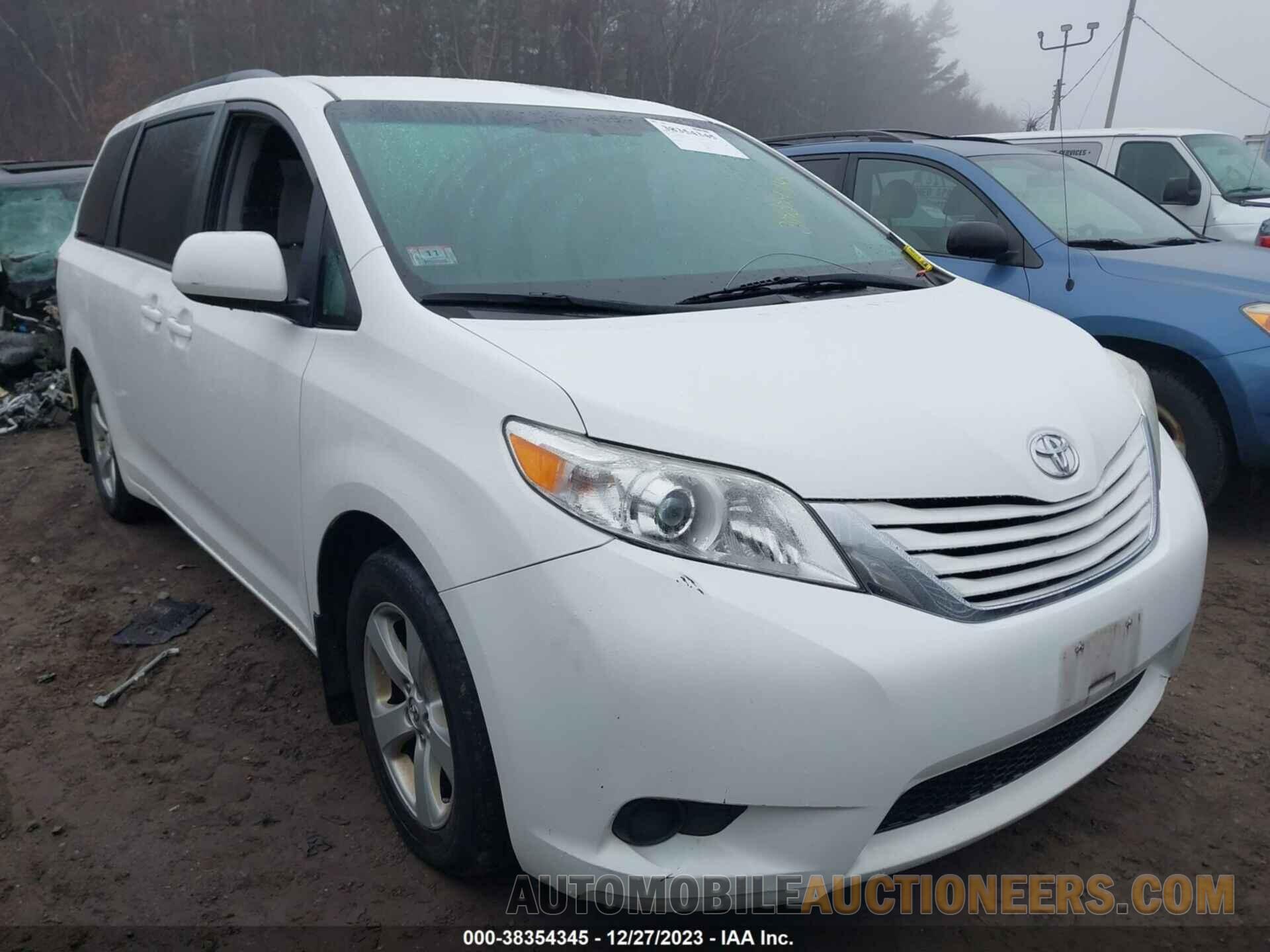 5TDKZ3DC4HS841770 TOYOTA SIENNA 2017