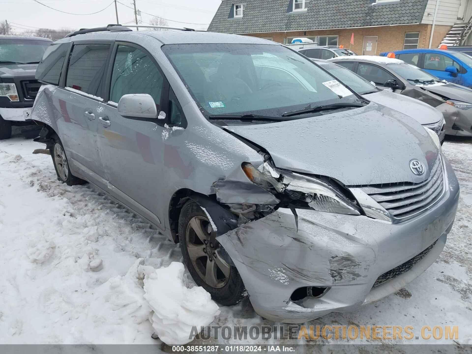 5TDKZ3DC5HS794054 TOYOTA SIENNA 2017