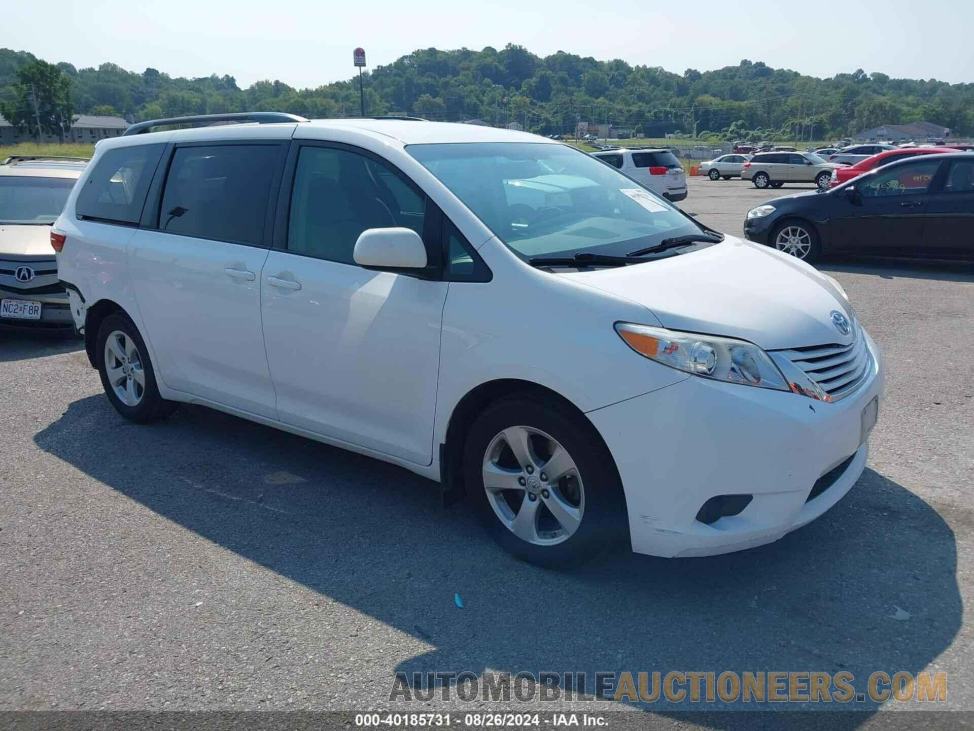 5TDKZ3DC5HS795074 TOYOTA SIENNA 2017