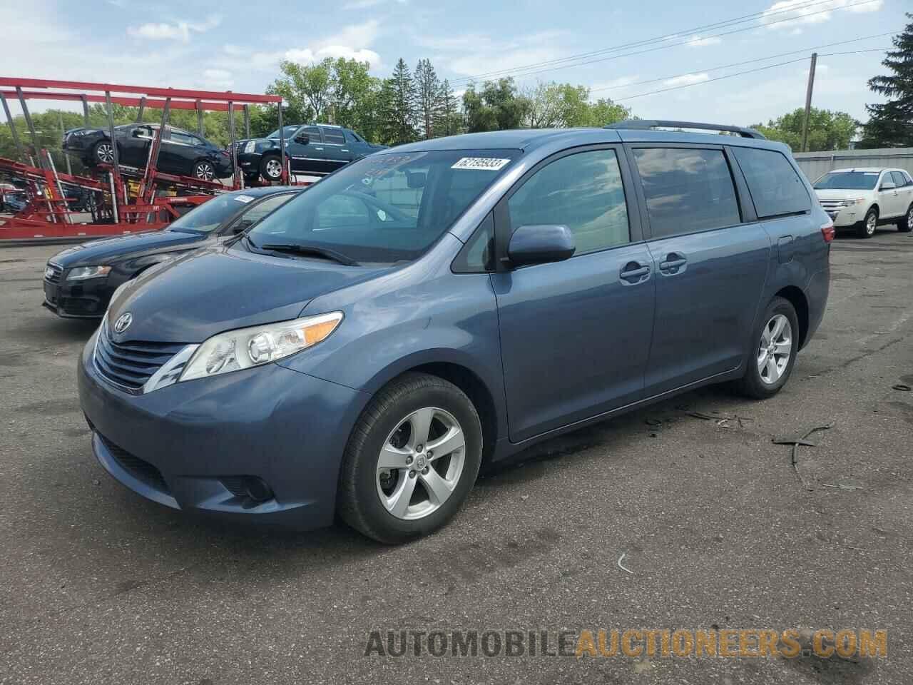 5TDKZ3DC5HS821852 TOYOTA All Models 2017