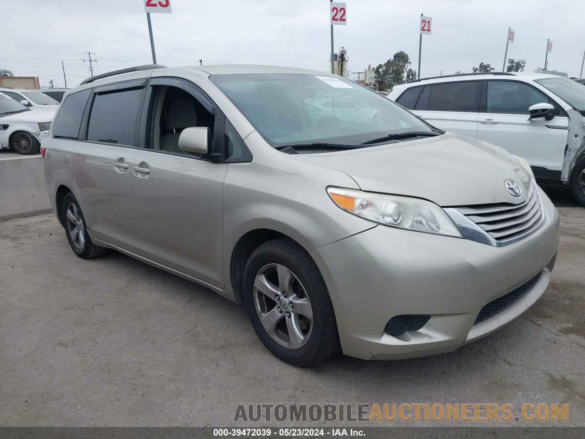 5TDKZ3DC5HS829689 TOYOTA SIENNA 2017