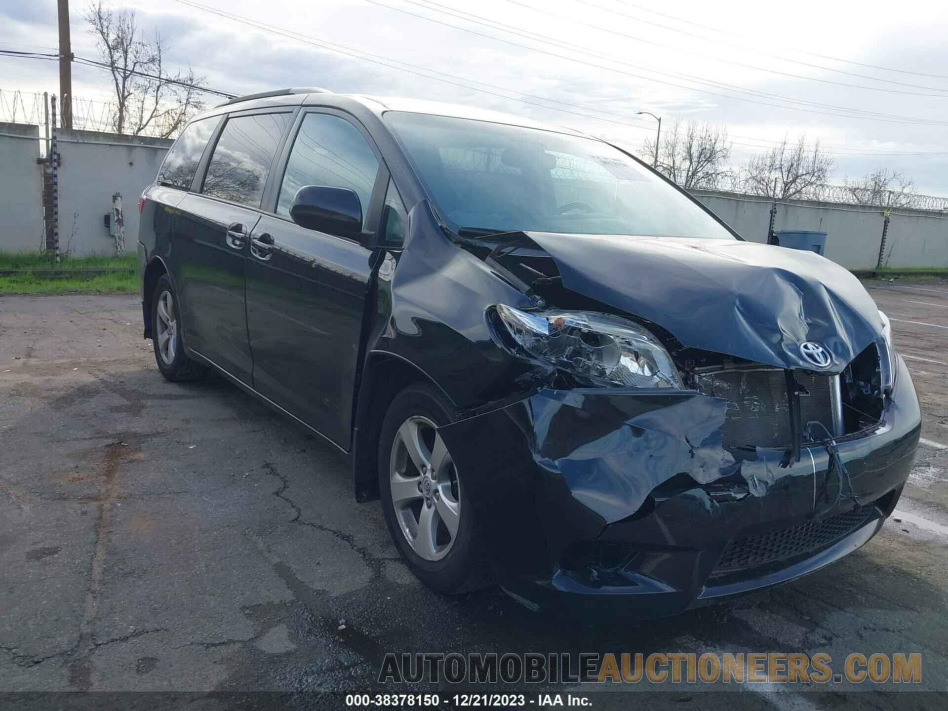 5TDKZ3DC5HS861560 TOYOTA SIENNA 2017