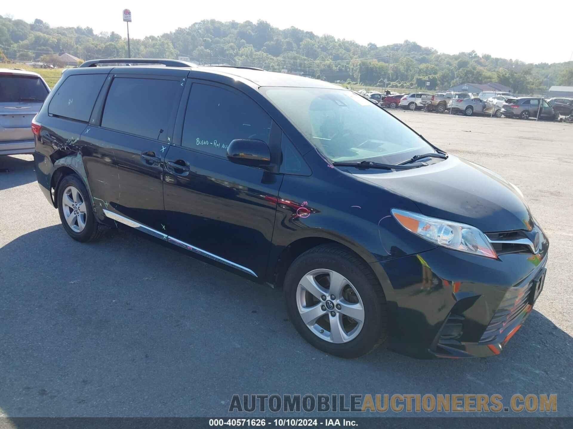 5TDKZ3DC5JS957968 TOYOTA SIENNA 2018