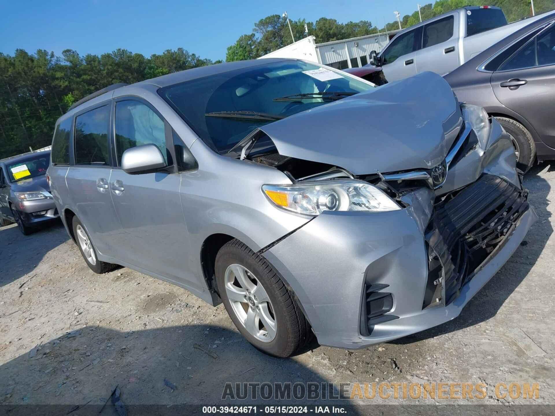 5TDKZ3DC5JS959252 TOYOTA SIENNA 2018