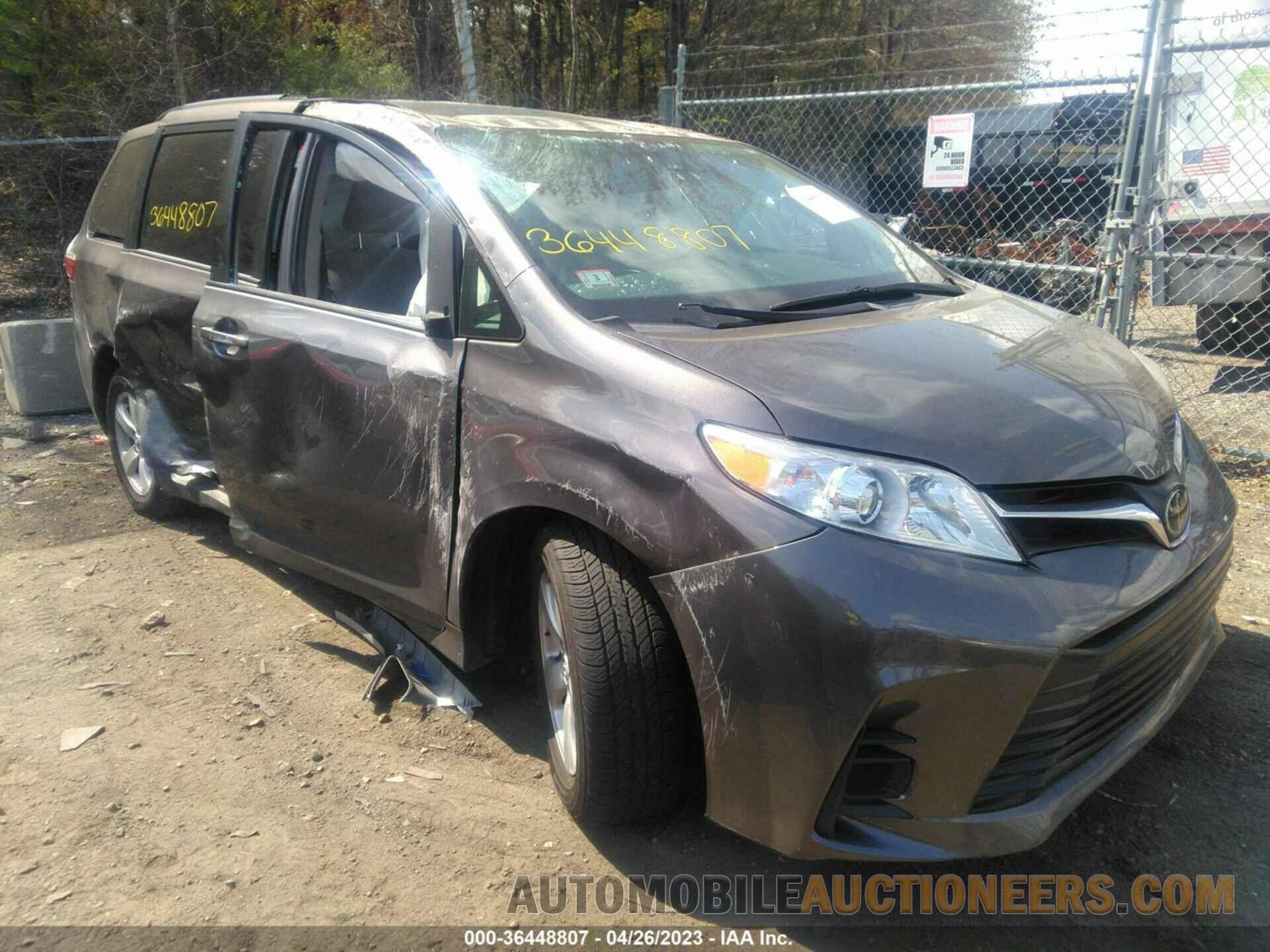 5TDKZ3DC5KS987828 TOYOTA SIENNA 2019