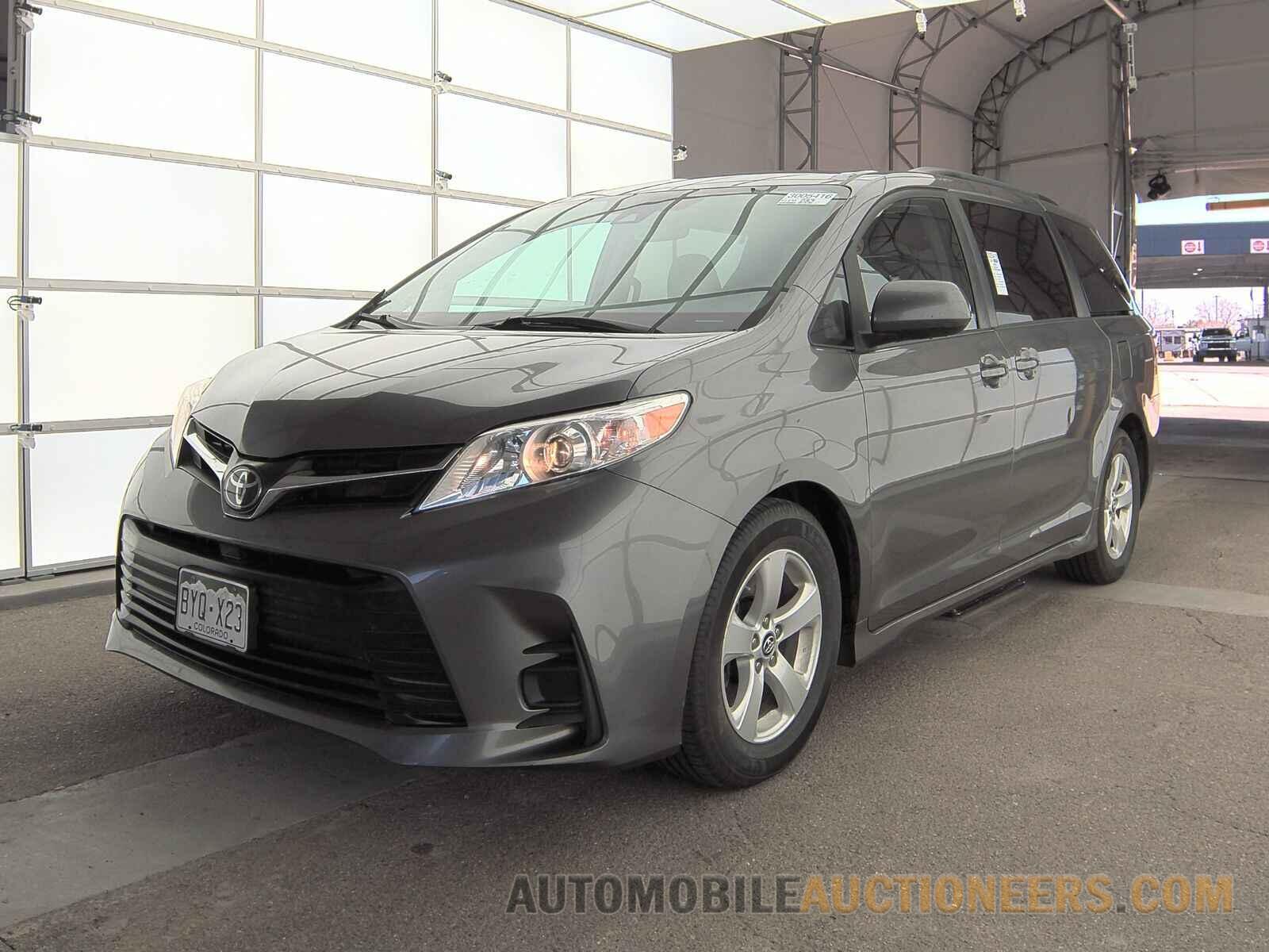 5TDKZ3DC5LS034098 Toyota Sienna LE 2020