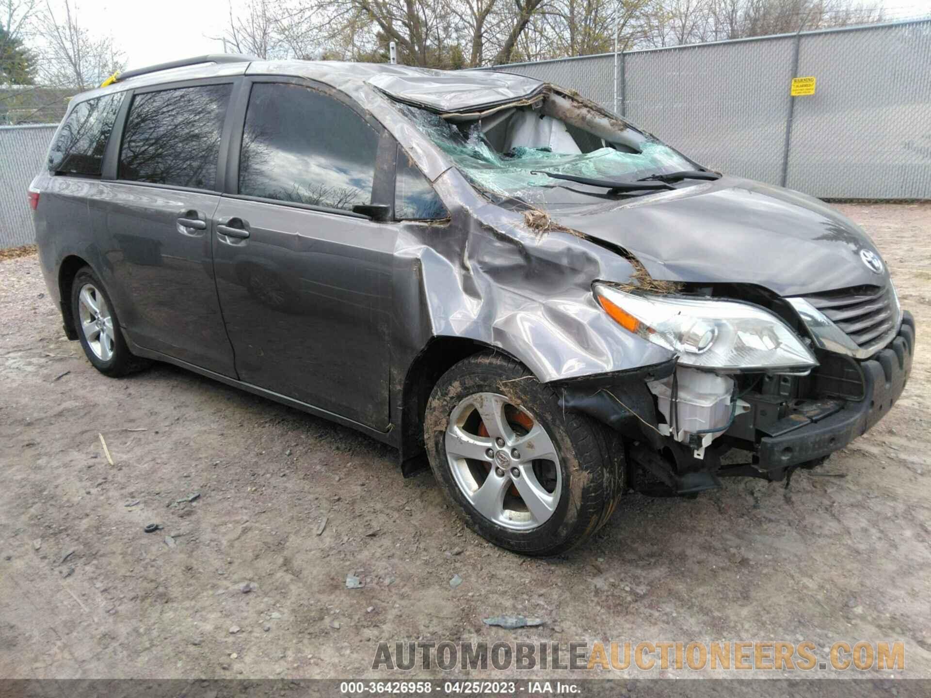 5TDKZ3DC6HS798842 TOYOTA SIENNA 2017