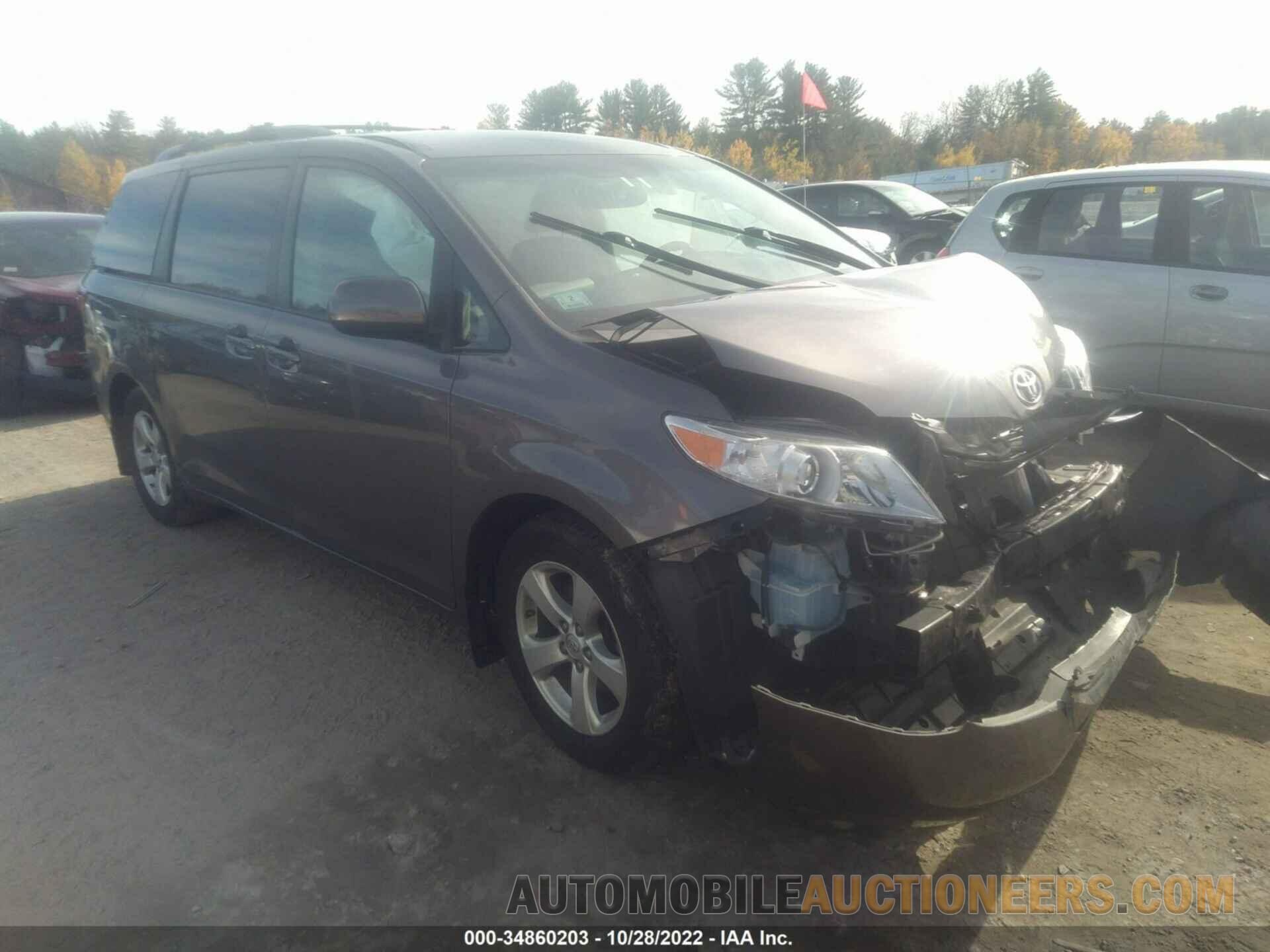 5TDKZ3DC6HS810388 TOYOTA SIENNA 2017