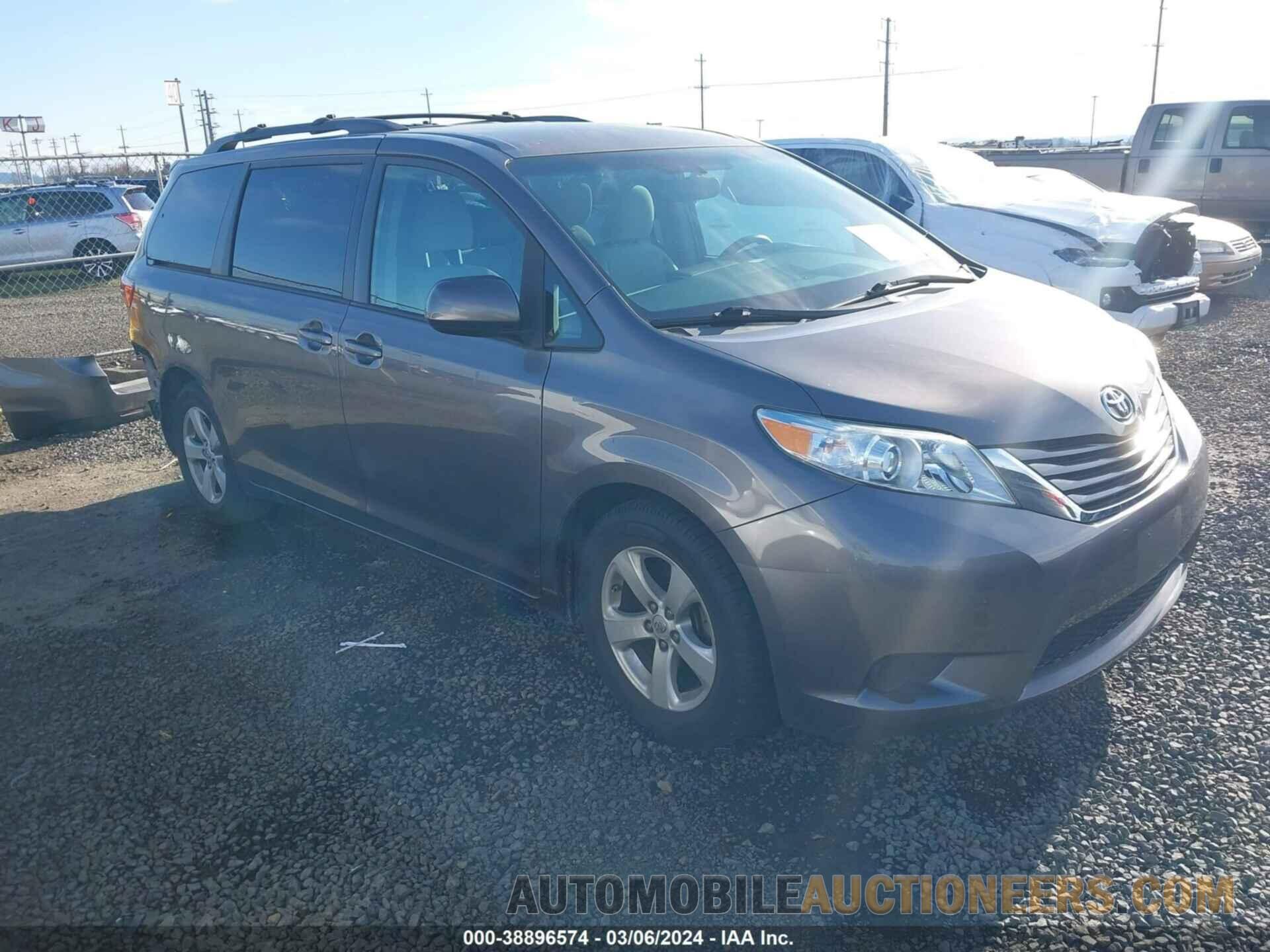 5TDKZ3DC6HS873765 TOYOTA SIENNA 2017