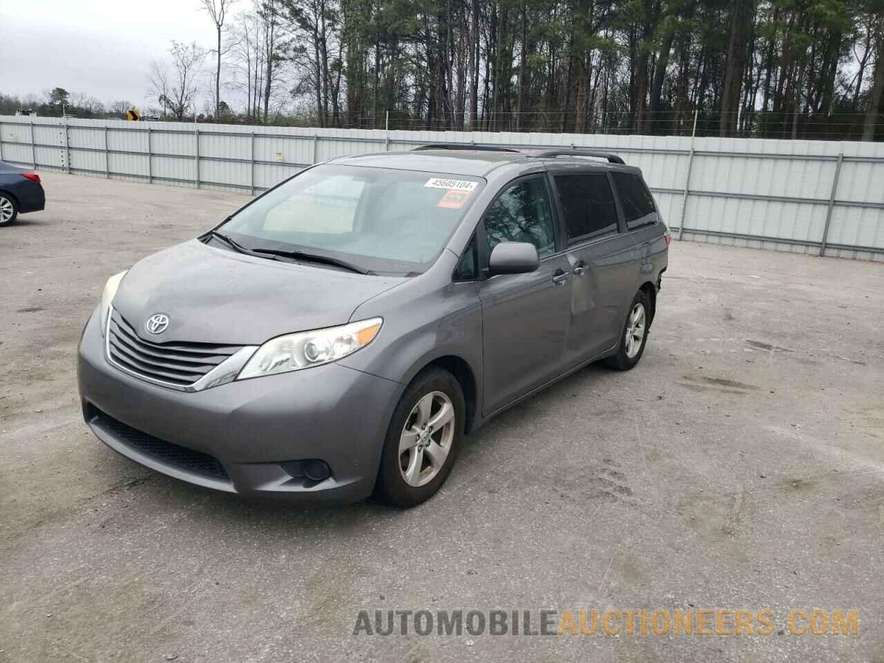 5TDKZ3DC6HS883325 TOYOTA All Models 2017