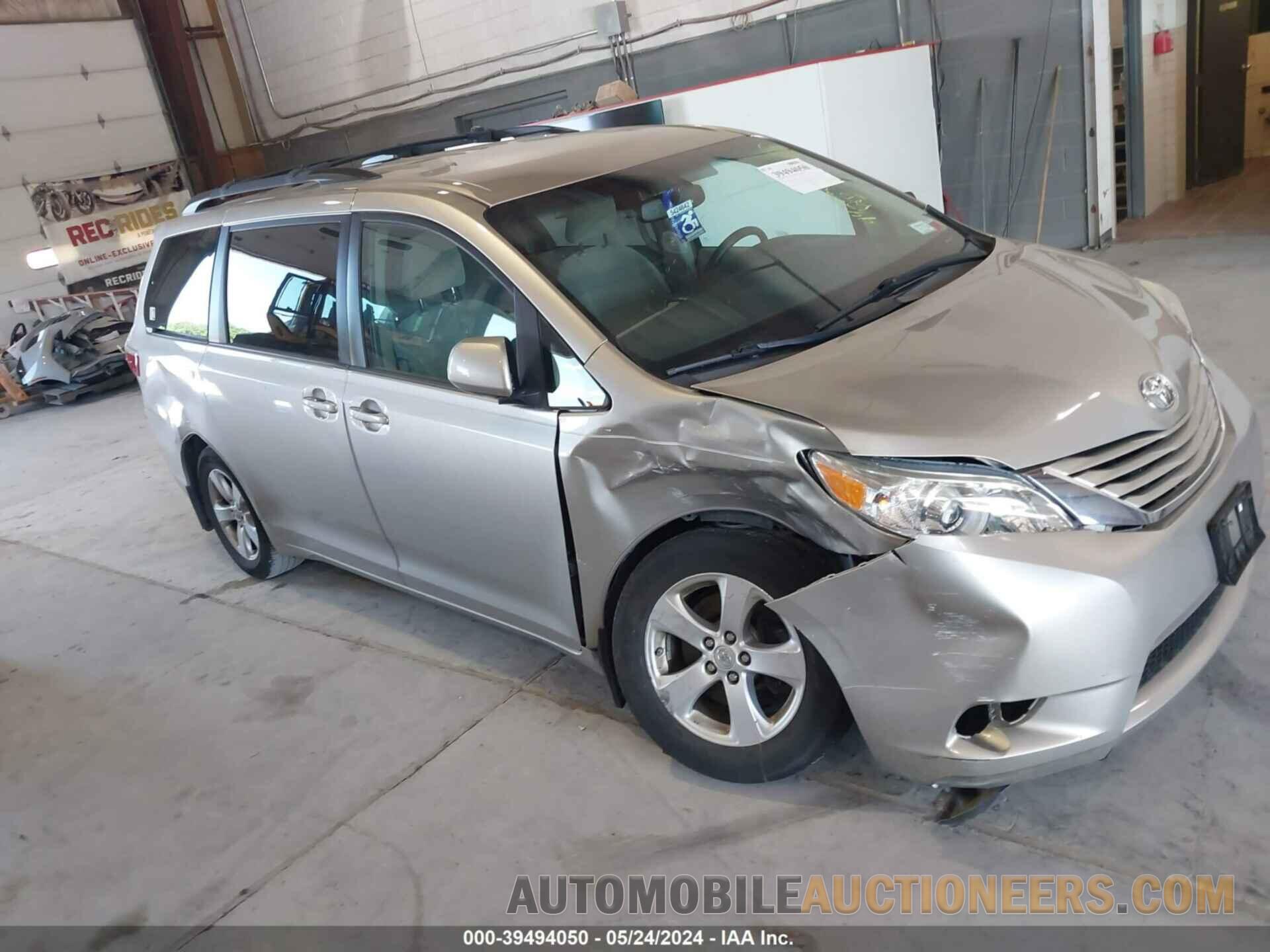 5TDKZ3DC6HS892025 TOYOTA SIENNA 2017