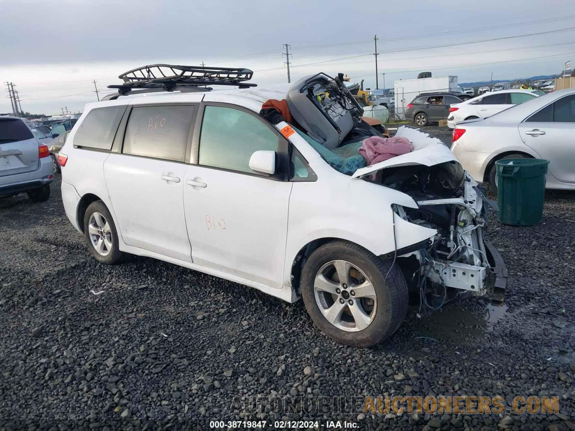 5TDKZ3DC6JS922176 TOYOTA SIENNA 2018