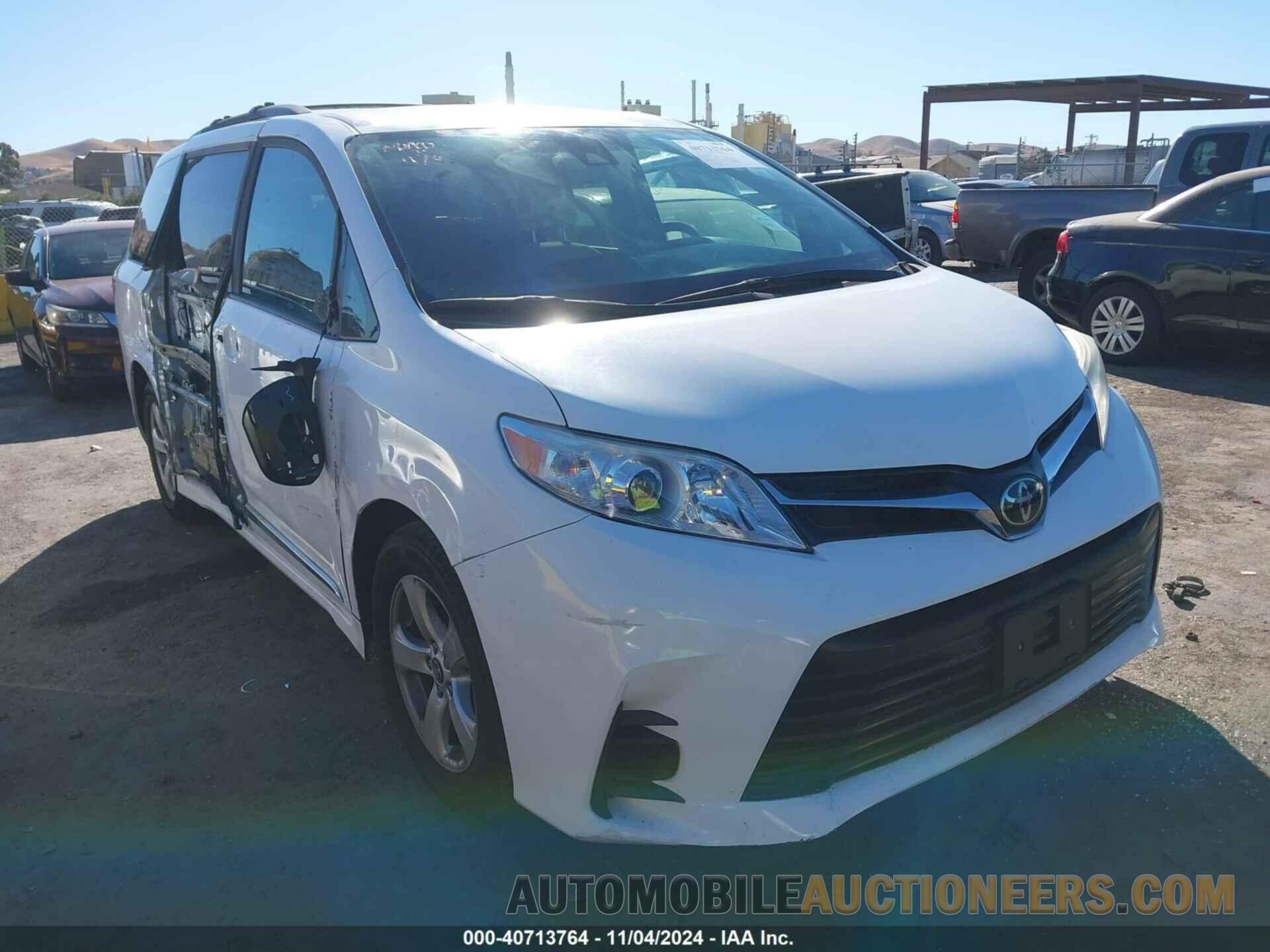 5TDKZ3DC6JS943786 TOYOTA SIENNA 2018