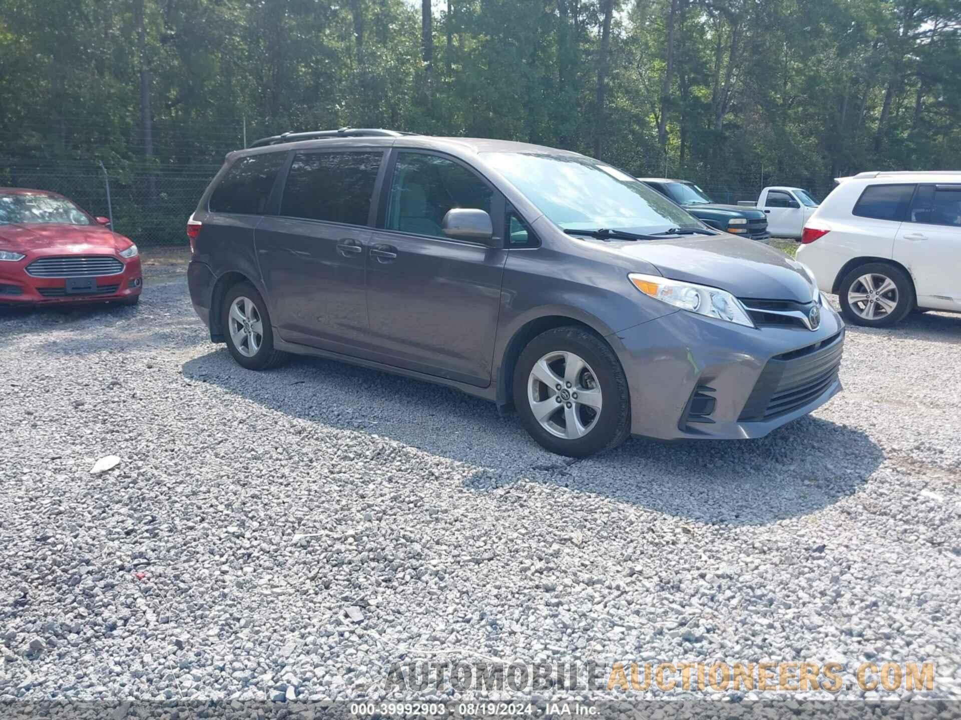 5TDKZ3DC6JS954996 TOYOTA SIENNA 2018