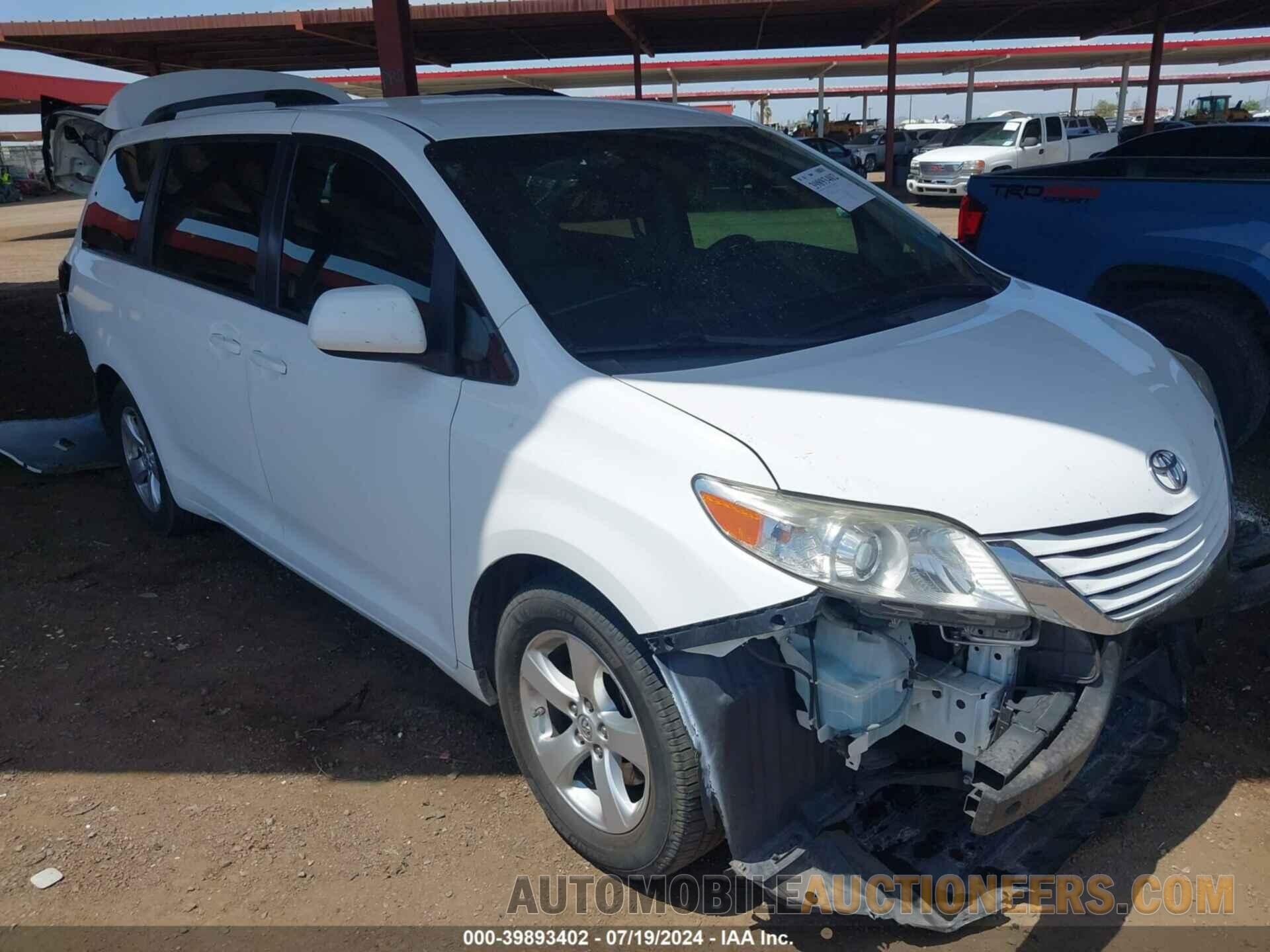 5TDKZ3DC7HS788627 TOYOTA SIENNA 2017