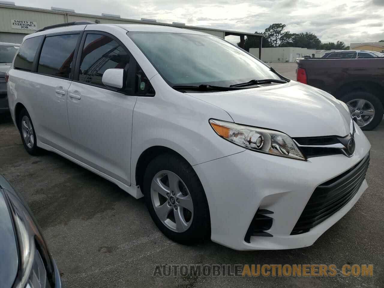 5TDKZ3DC7JS904964 TOYOTA All Models 2018