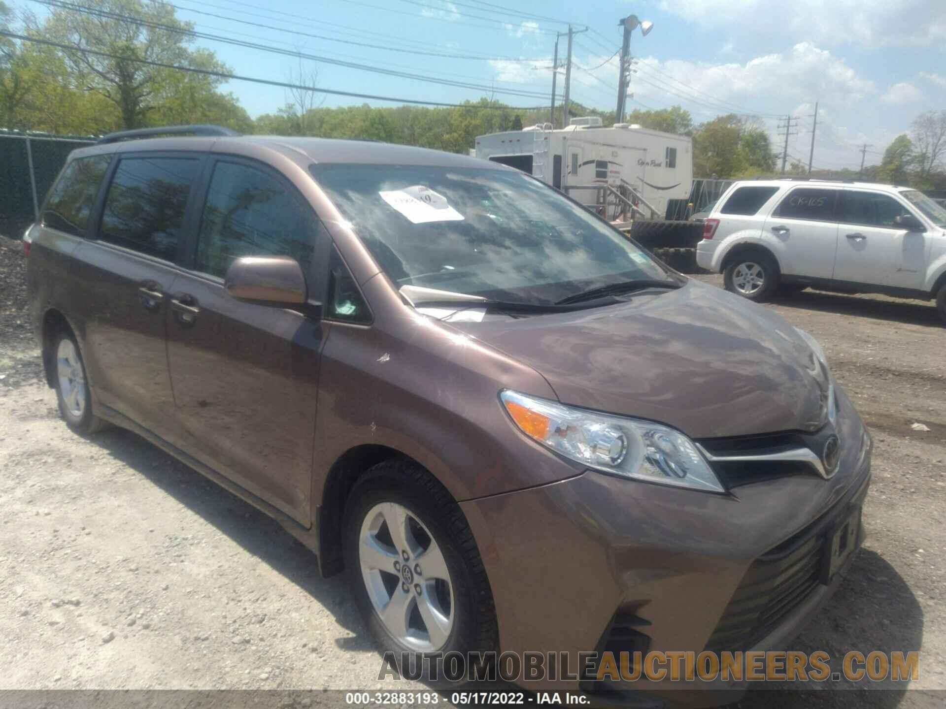 5TDKZ3DC7JS933669 TOYOTA SIENNA 2018