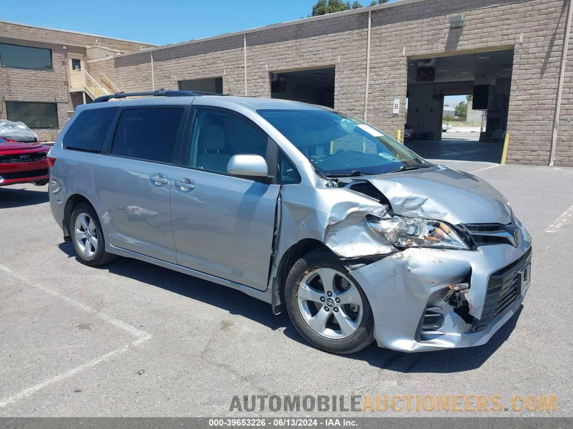 5TDKZ3DC7JS957745 TOYOTA SIENNA 2018