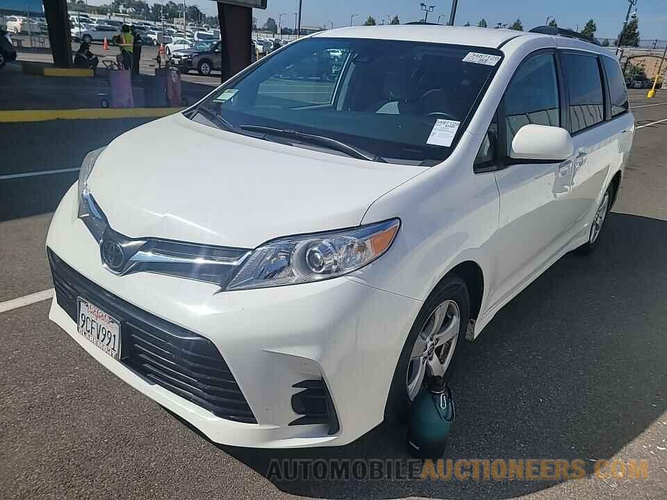 5TDKZ3DC7LS064560 Toyota Sienna LE 2020