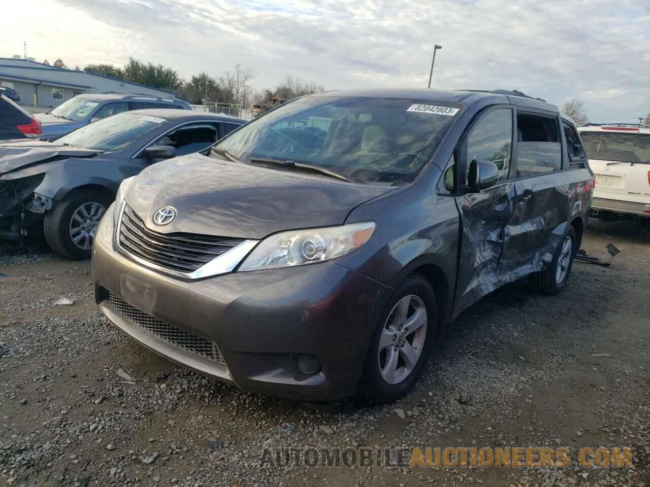 5TDKZ3DC8HS803071 TOYOTA All Models 2017